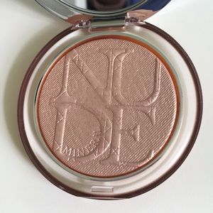 Dior highlighter
